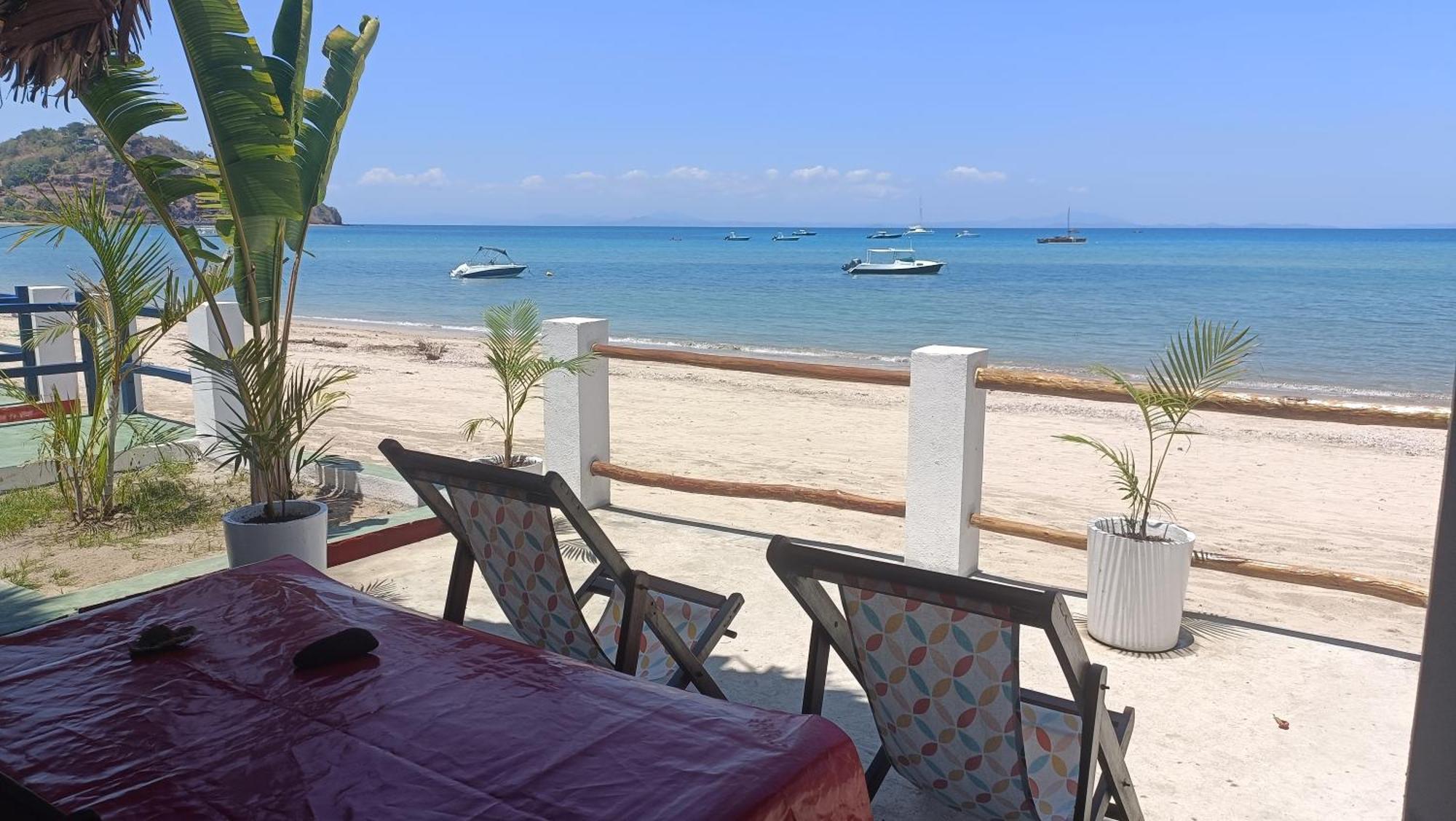 Bed and Breakfast Chez Alex Nosy-Be Exteriér fotografie