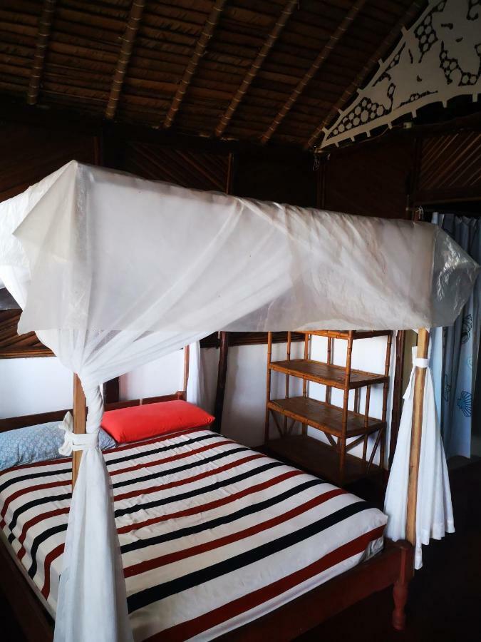 Bed and Breakfast Chez Alex Nosy-Be Exteriér fotografie